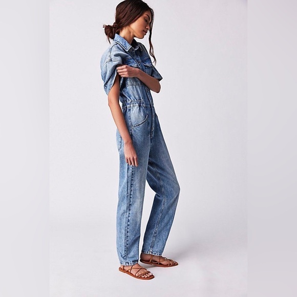 Free People Marci Jumpsuit Denim Overalls High Noon Blue We The Free size small - Picture 13 of 15